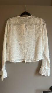 Romantic White Tie Blouse – Elegant & Playful